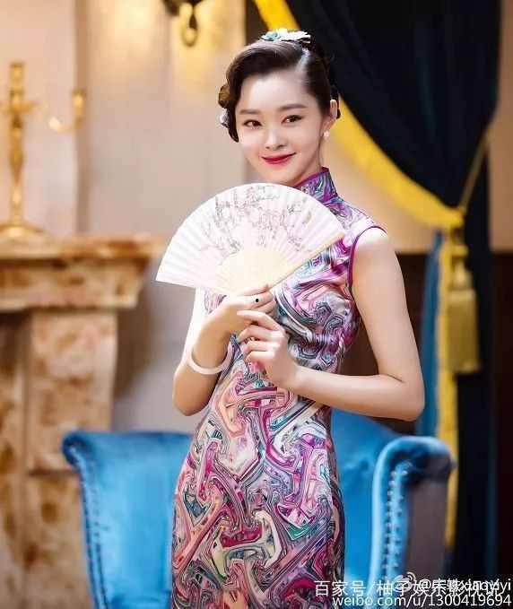 穿旗袍的网红吃瓜视频大全,网红视频大盘点