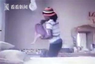 吃瓜女子扔垃圾视频播放,引发网友热议  第3张