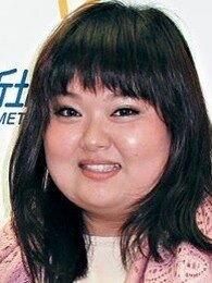 陈嘉佳吃蜜瓜视频大全集,甜蜜瞬间大盘点