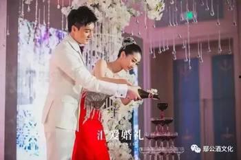 吃瓜新人敬酒视频大全图片,笑料百出视频大全集锦  第3张