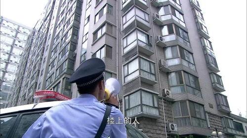 挟持人质吃瓜的视频,挟持人质事件实时直播，吃瓜群众围观  第2张