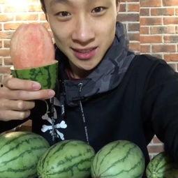 太原网红吃瓜事件视频,揭秘网络舆论的风暴中心 第3张 太原网红吃瓜事件视频,揭秘网络舆论的风暴中心 第3张