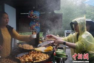 湖北恩施吃瓜事件视频,一场引发热议的街头冲突瞬间  第2张