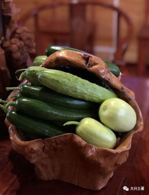 网红周立珊的吃瓜视频