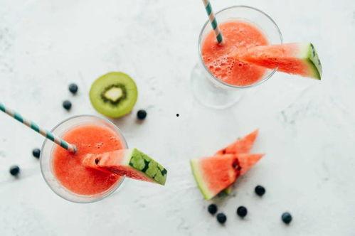 今日小暑吃瓜视频下载,跟随视频一起探索夏日清凉美食  第3张