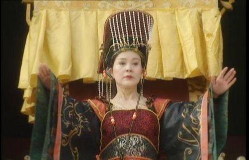 一代女皇吃瓜事件真相视频  第2张