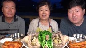 浙江一家人吃瓜事件视频,一场引发热议的家庭纠纷视频曝光  第2张