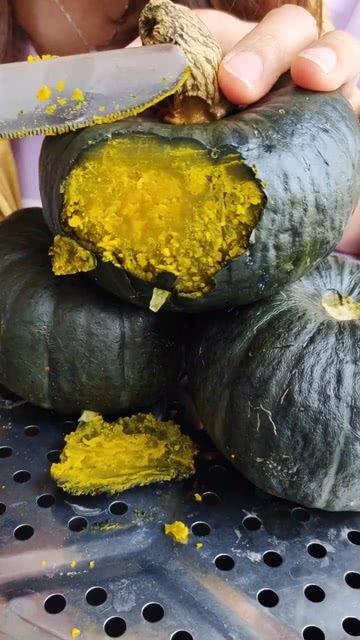 小黄车吃瓜视频,揭秘网络红人的幕后故事  第3张