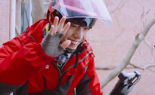 无实物表演吃瓜视频大全,揭秘网络搞笑短视频背后的趣味世界 第2张 无实物表演吃瓜视频大全,揭秘网络搞笑短视频背后的趣味世界 第2张