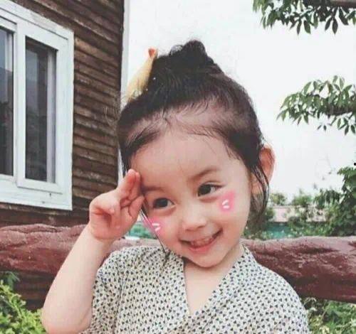 萌娃情头漫画吃瓜视频,吃瓜视频里的甜蜜互动 第3张 萌娃情头漫画吃瓜视频,吃瓜视频里的甜蜜互动 第3张