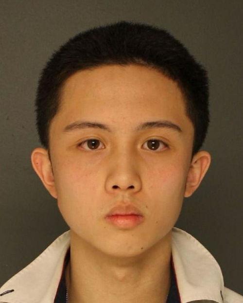 黄俊杰搞笑吃瓜视频