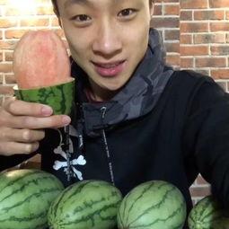 缅甸网红吃瓜视频,揭秘娱乐圈幕后故事  第3张